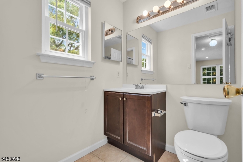 10 Brighton Way Property Photo 27