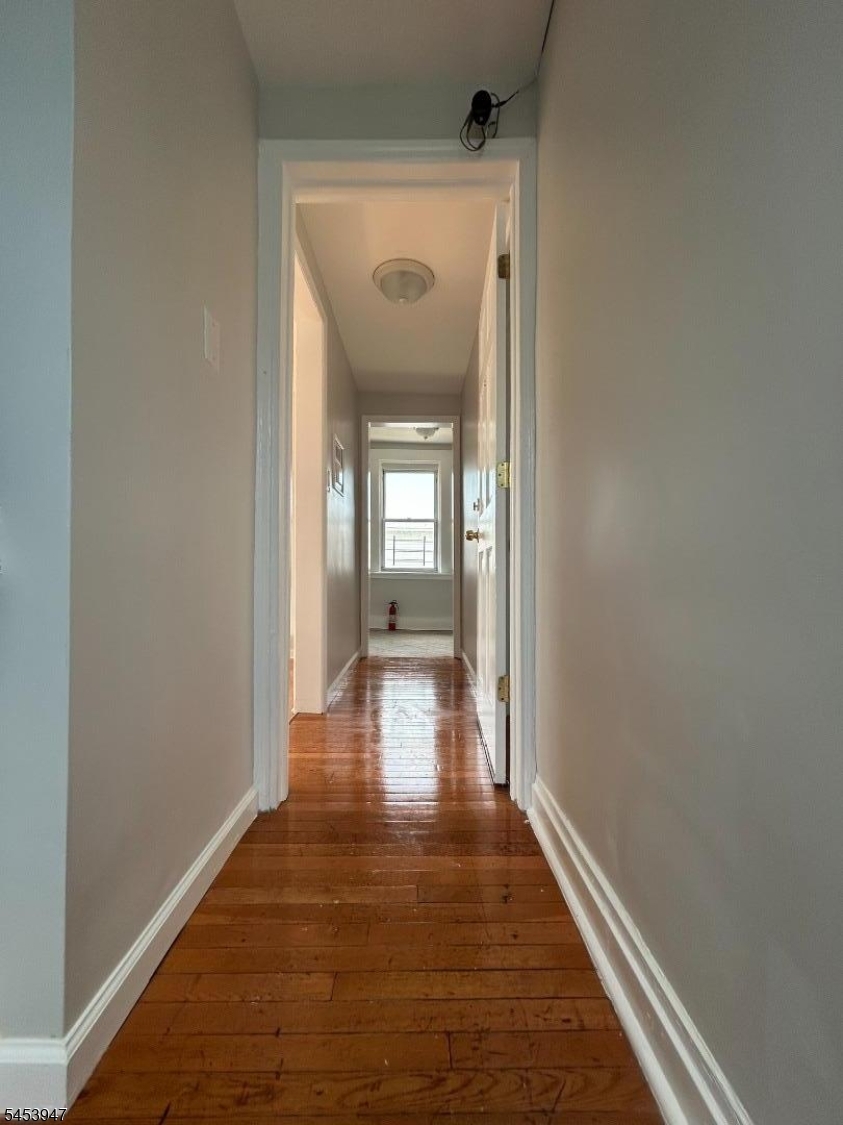 163 Dewey St Property Photo 5