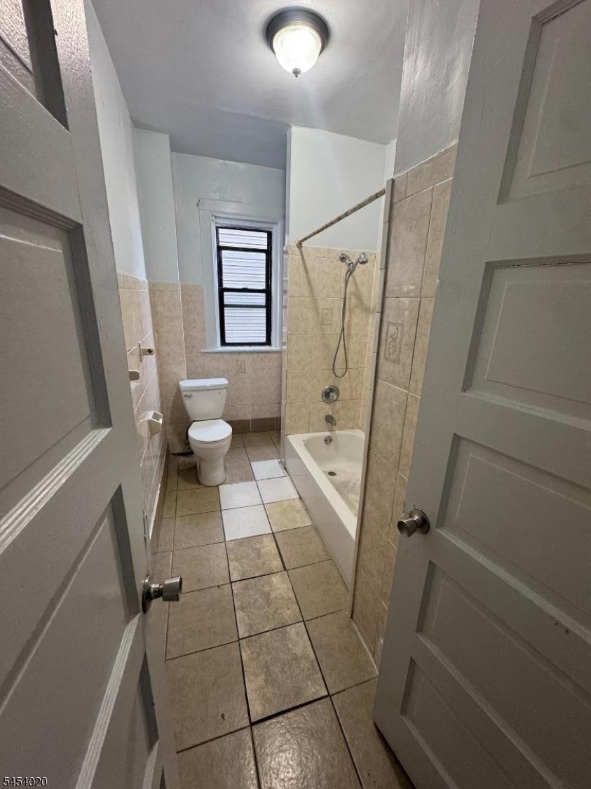 117 Martin Street 3 Property Photo 6