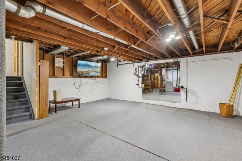 1020 Madison Ave Property Photo 30