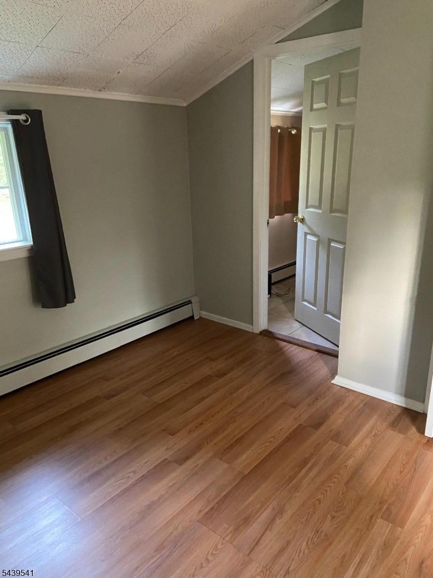260 Nagle St Property Photo 18