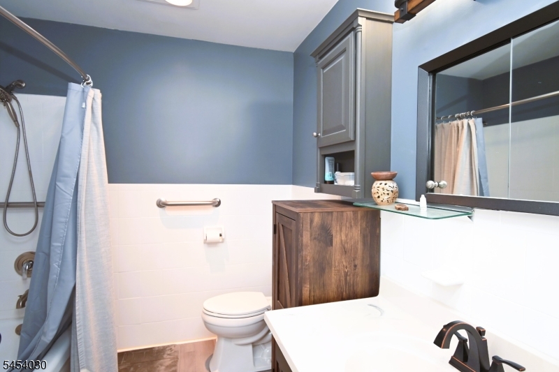 808 Eves Dr 2m Property Photo 10