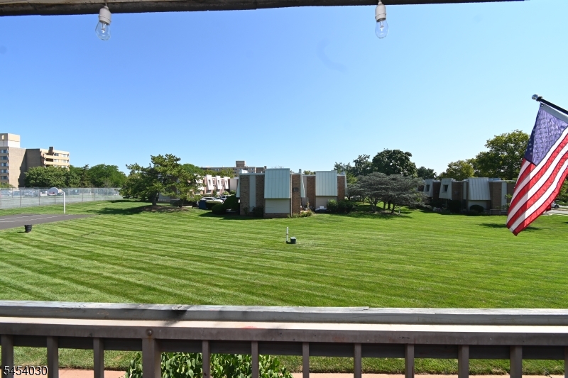 808 Eves Dr 2m Property Photo 12
