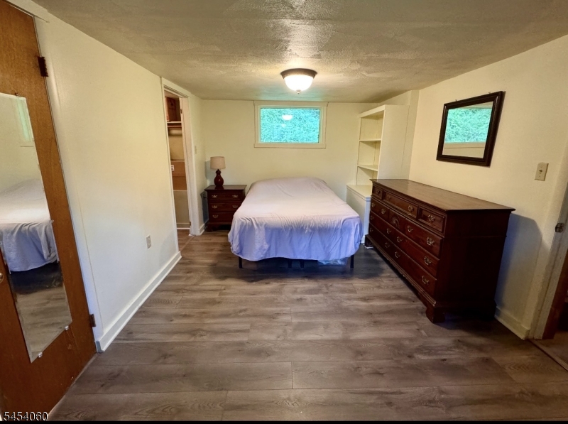 20 E Crisman Rd Property Photo 8