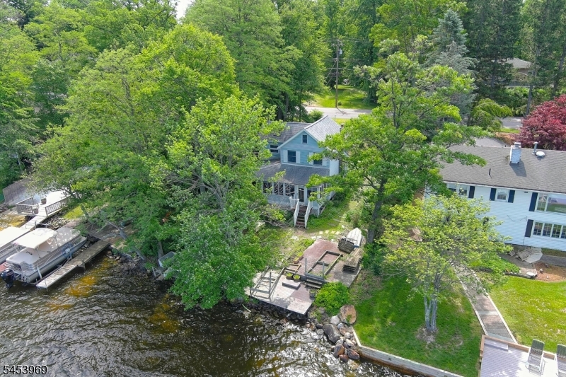 116 E Shore Culver Rd Property Photo 1