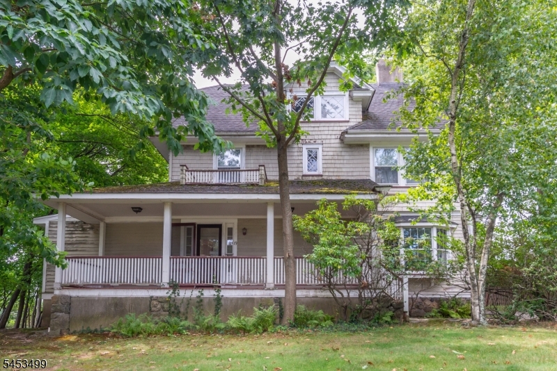 19 Pease Ave 1 Property Photo 1