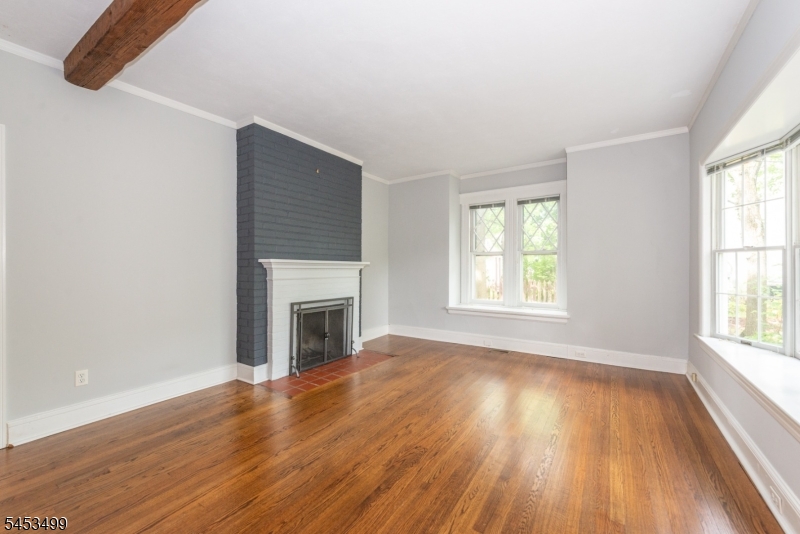 19 Pease Ave 1 Property Photo 9