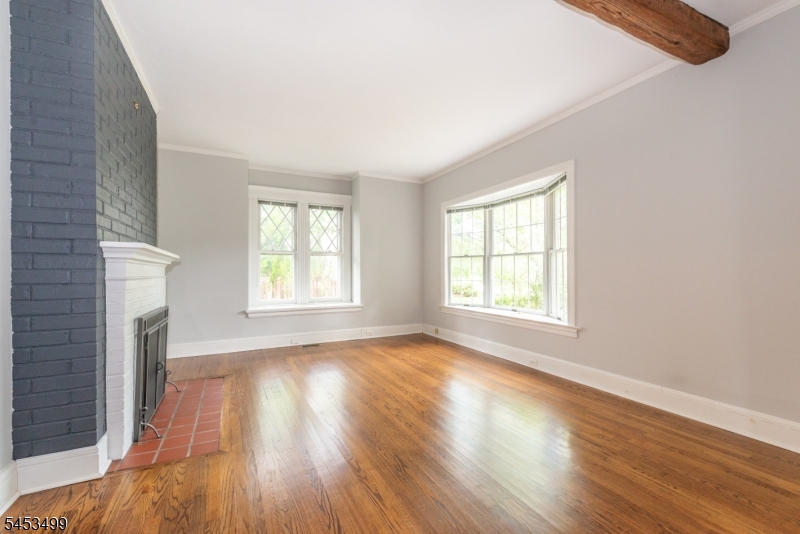 19 Pease Ave 1 Property Photo 11