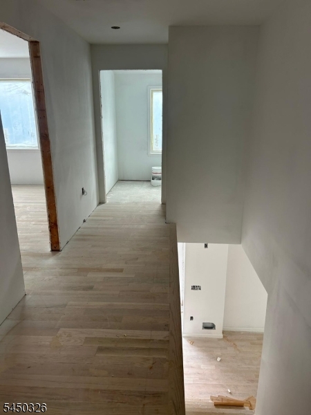312 Lincoln St Property Photo 17