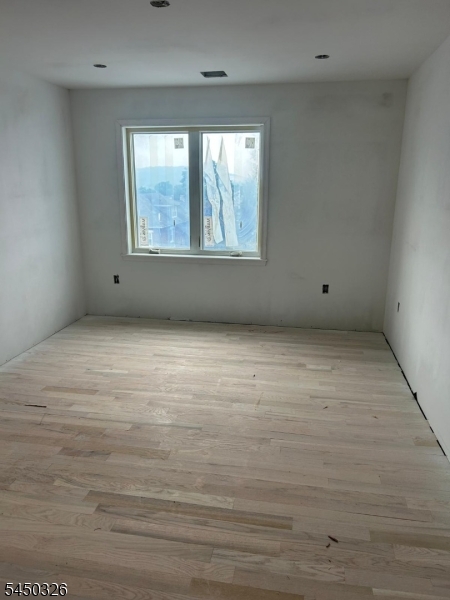 312 Lincoln St Property Photo 18