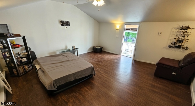 616 Hackensack St Property Photo 35