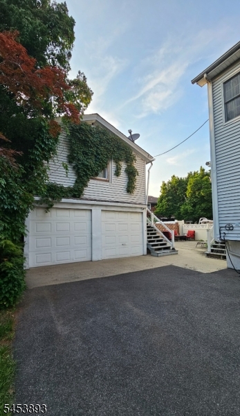 616 Hackensack St Property Photo 37