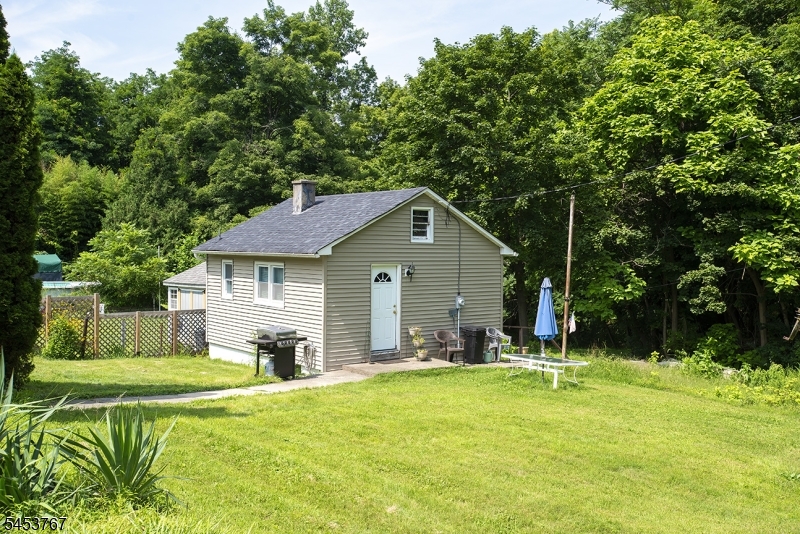91 Sterling St Property Photo 14