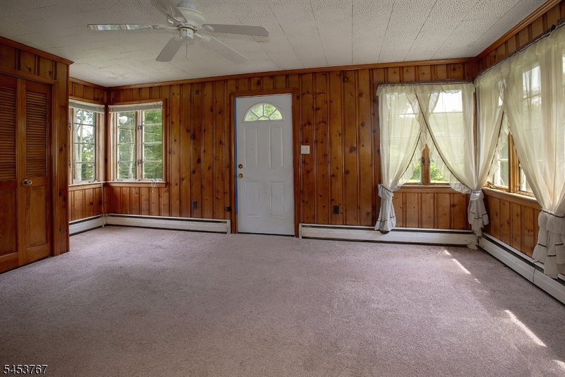 91 Sterling St Property Photo 25