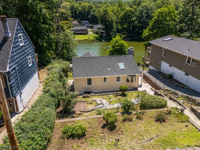 235 Skyline Lake Dr Property Photo 19