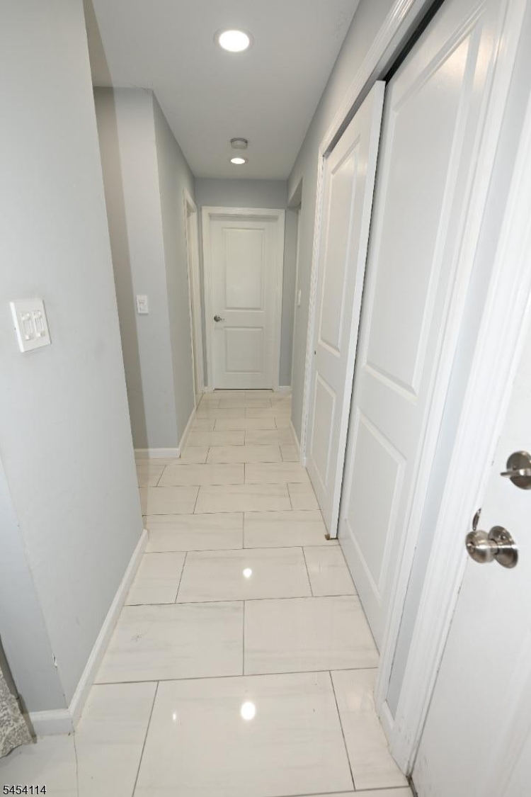 3905 Balsam Way Property Photo 11