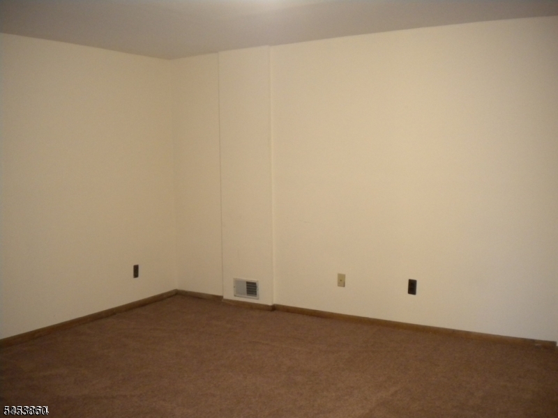 1 Purgatory Ct Unit 5 5 Property Photo 9
