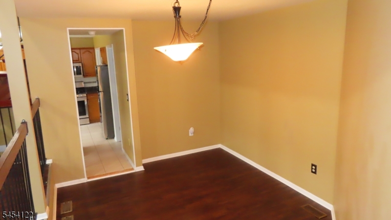 3443 Bloomingdale Dr Property Photo 11