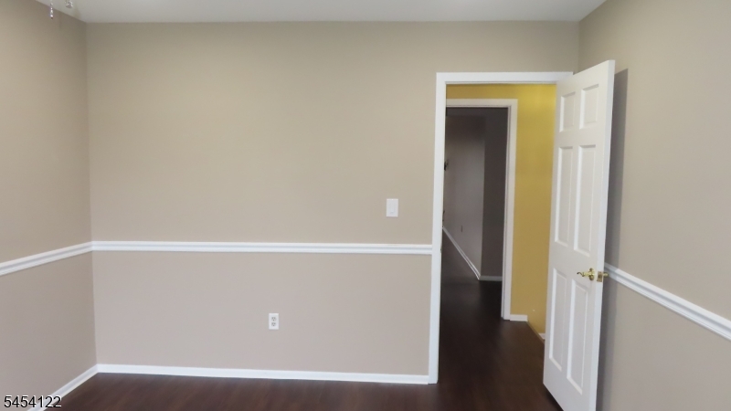 3443 Bloomingdale Dr Property Photo 24