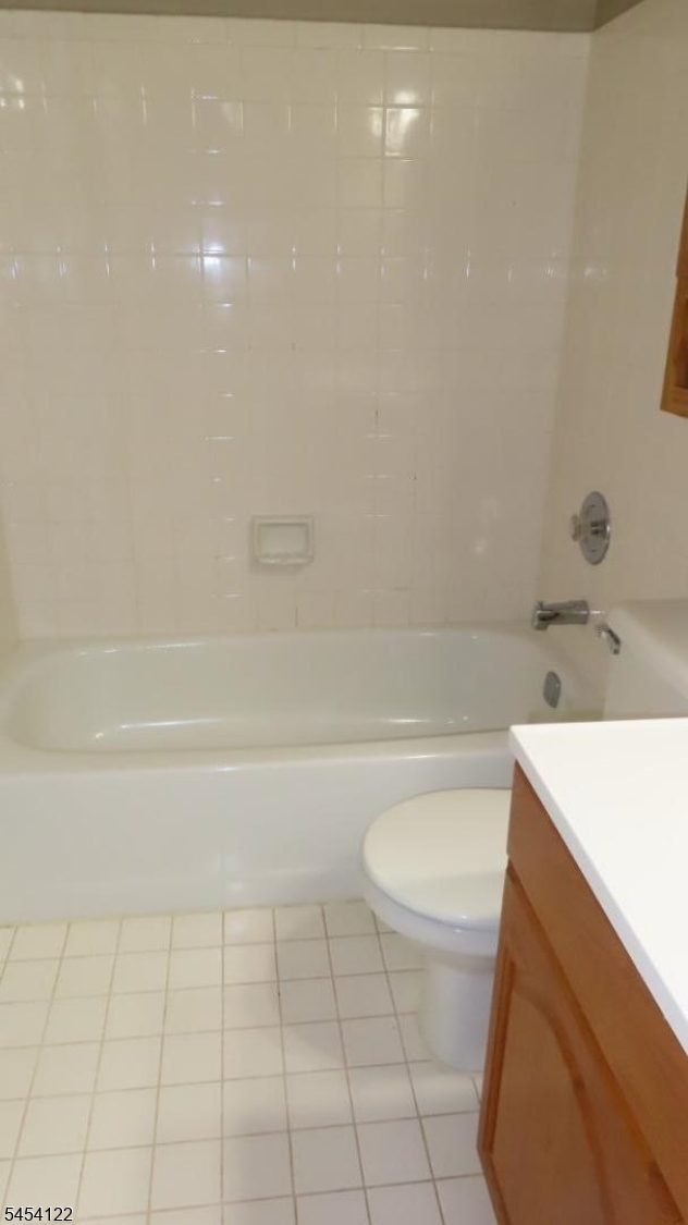 3443 Bloomingdale Dr Property Photo 28