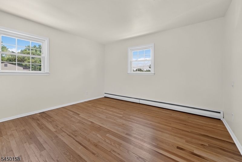 1387 Hamilton St Property Photo 11
