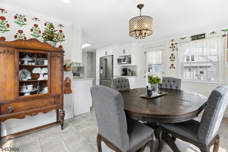 8 Cherokee Road Property Photo 14