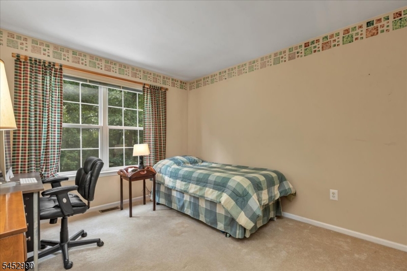 102 Constitution Way 102 Property Photo 27