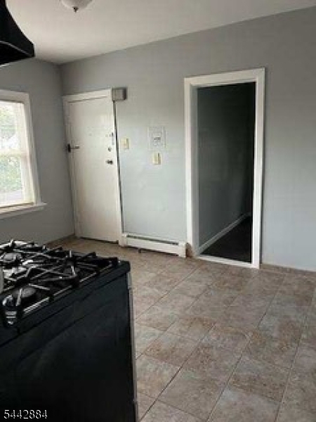 176 Goldsmith Ave 3 Property Photo 5