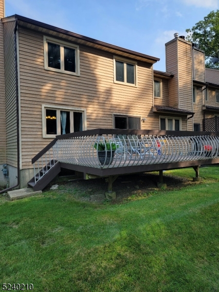 55 Stockton Ct Property Photo 28
