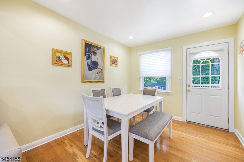 1607 Broad St Property Photo 7