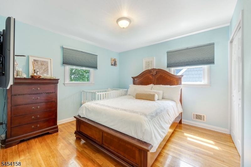 1607 Broad St Property Photo 14