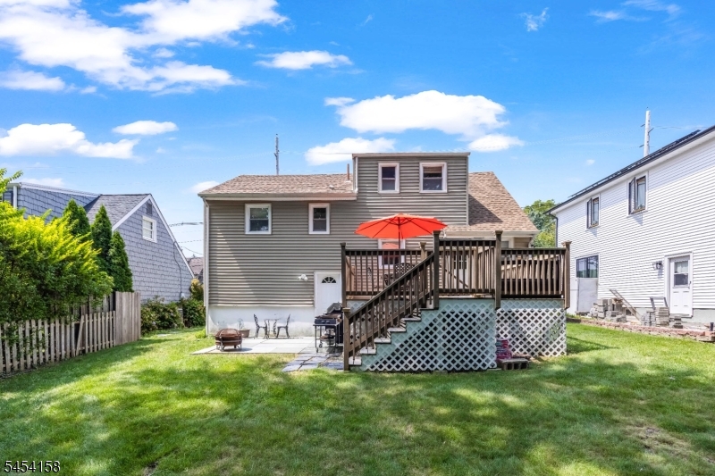 1607 Broad St Property Photo 17