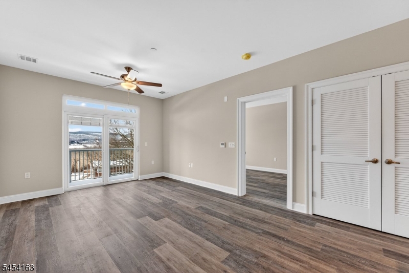 7 Theta Dr 102 Property Photo 6