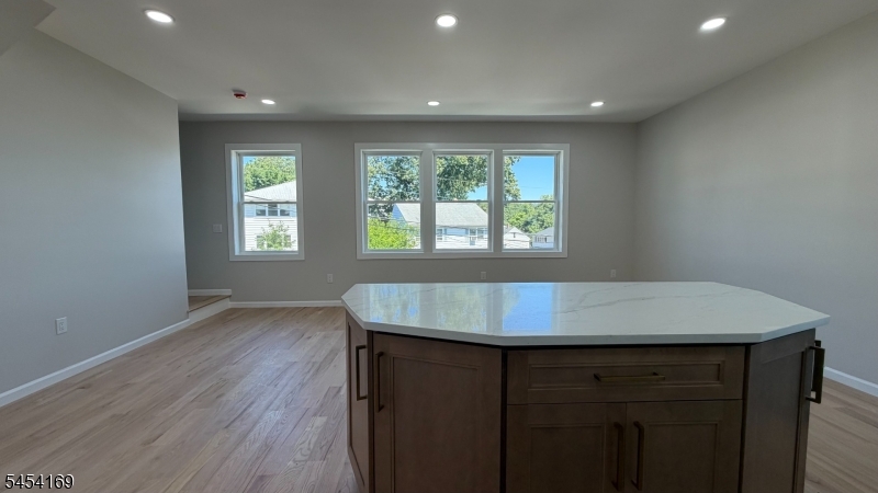 51 John Ryle Ave B Property Photo 4