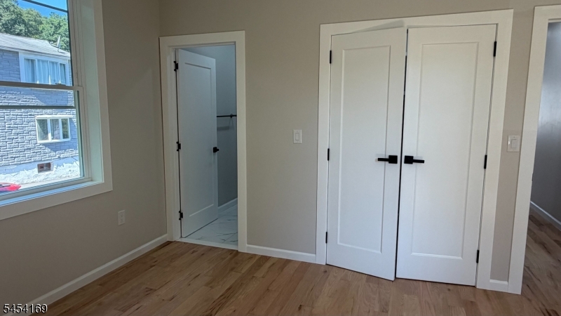 51 John Ryle Ave B Property Photo 6