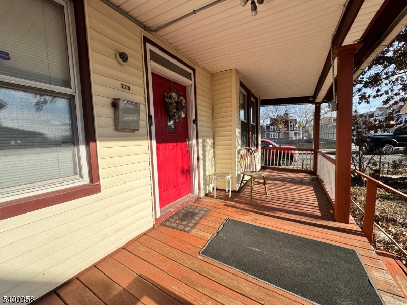 278 William St Property Photo 3