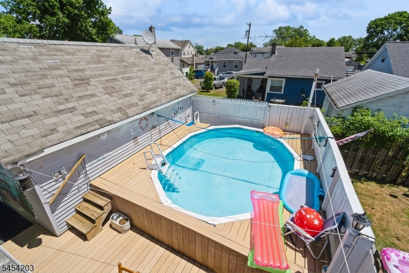 148 Mckinley Ave Property Photo 5
