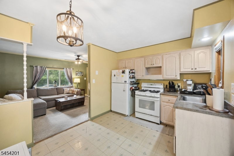 1 Ridgeview Ct Property Photo 12