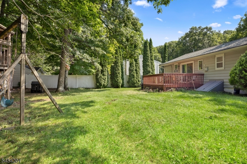 1 Ridgeview Ct Property Photo 22
