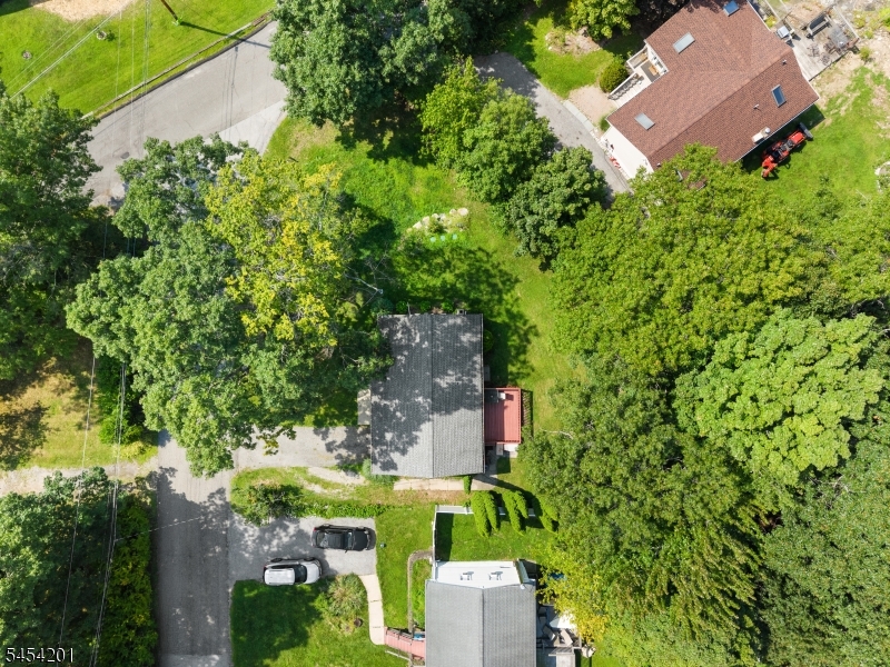1 Ridgeview Ct Property Photo 24