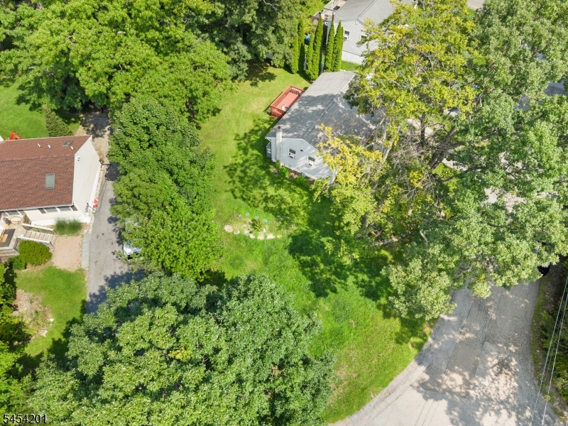 1 Ridgeview Ct Property Photo 25