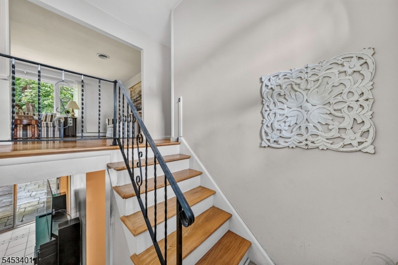 13 Friar Way Property Photo 8