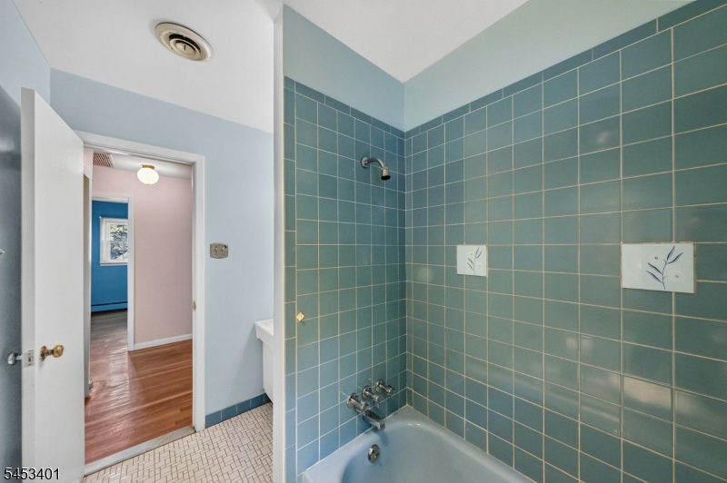 13 Friar Way Property Photo 26