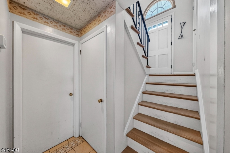 13 Friar Way Property Photo 27