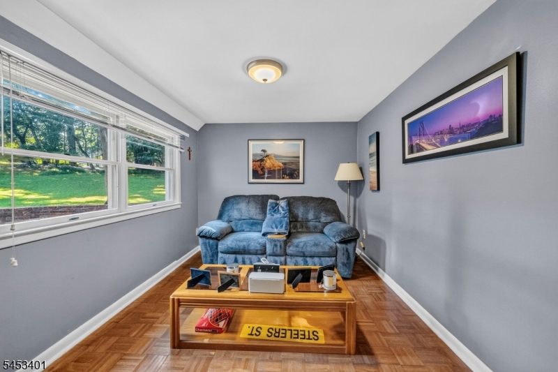 13 Friar Way Property Photo 36