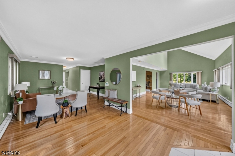 163 Oldham Rd Property Photo 4