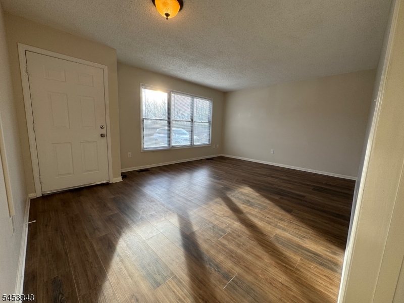 42 Burlington Ct Property Photo 2