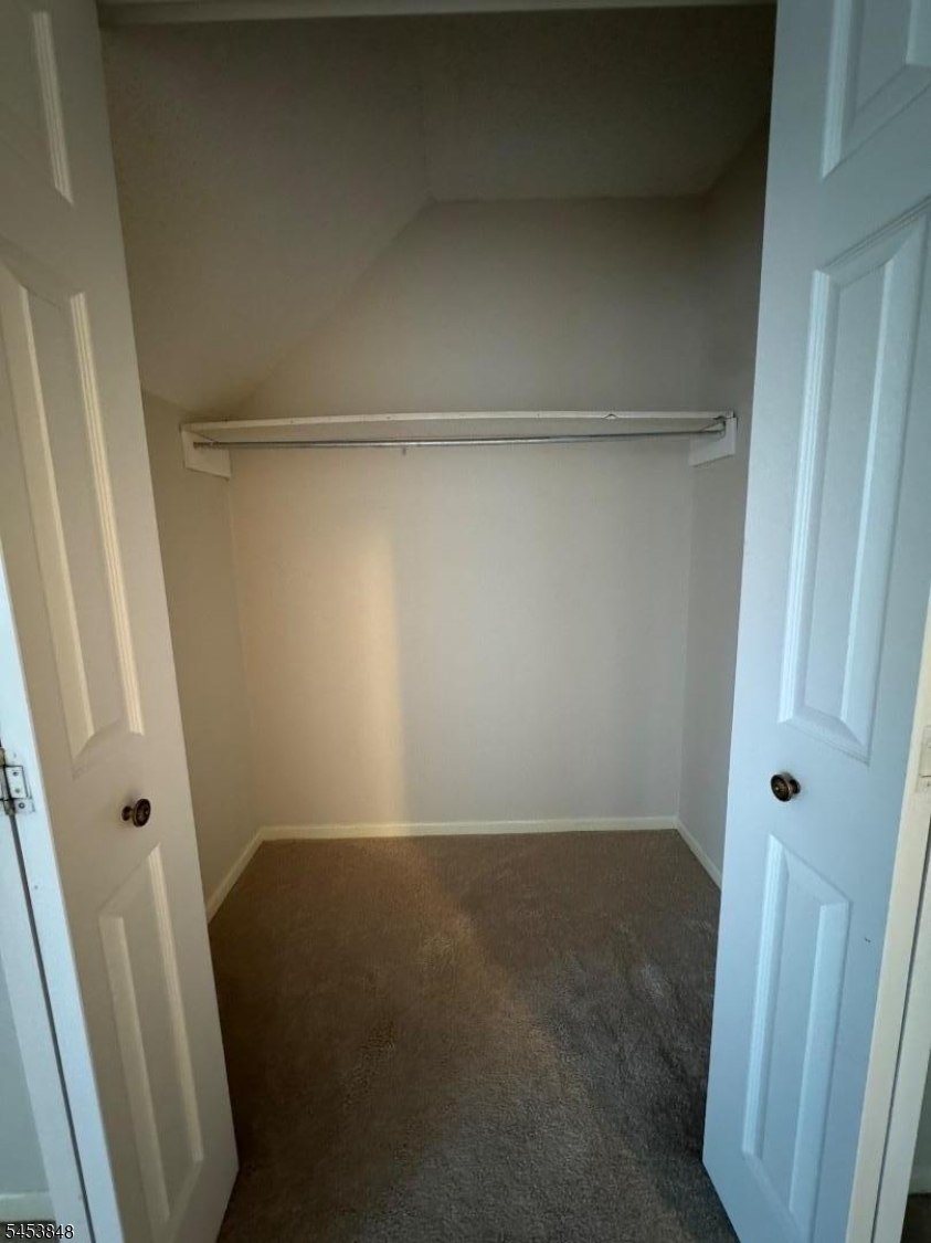 42 Burlington Ct Property Photo 22