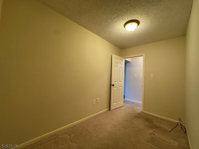 42 Burlington Ct Property Photo 32