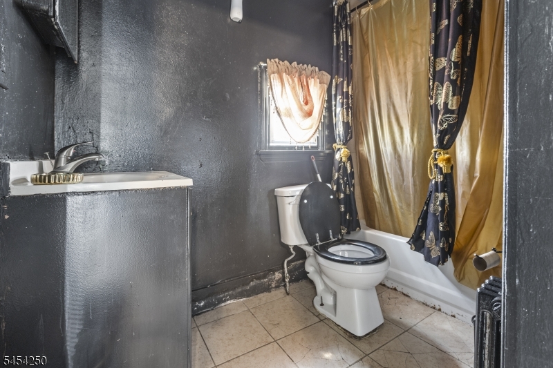 42 Mead St Property Photo 25
